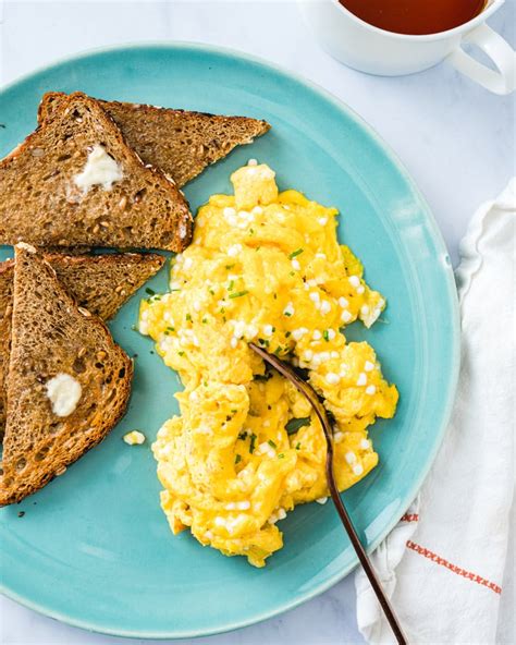 Scrambled Eggs With Cottage Cheese A Couple Cooks