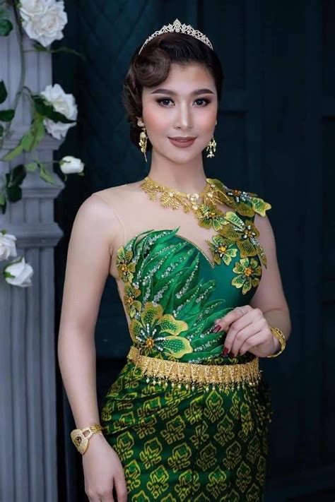 🇰🇭 cambodia modern wedding dress 🇰🇭 beautiful cambodia outfit ชุดเดรส แฟชั่น ผ้าไหม