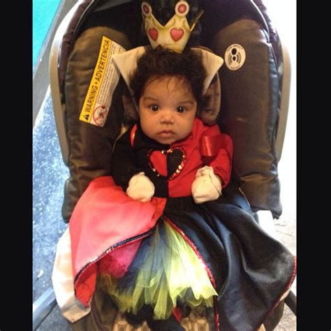 First off, i chose the queen of hearts after looking on pinterest and thought that it would a pretty easy costume to whip up. Queen of Hearts Infant Costume for Halloween DIY Evaween Tutu | Sister halloween costumes, Queen ...