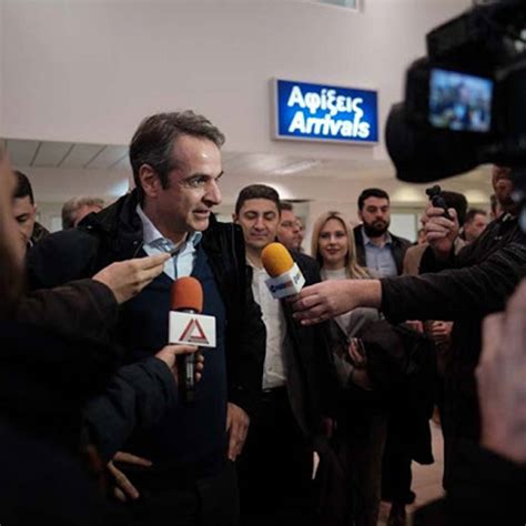 Σήμερα, πέμπτη 12 αυγούστου 2021, στις 12:00, ο πρωθυπουργός, κυριάκος μητσοτάκης. Συνέντευξη Μητσοτάκη για λίγους (δημοσιογράφους) κι ...