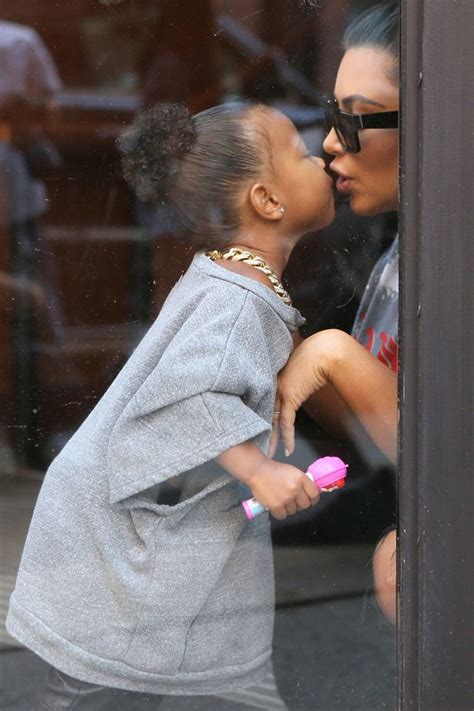 Kim Kardashian And North Share Cute Kiss As They Enjoy Day Out In New York Mirror Online
