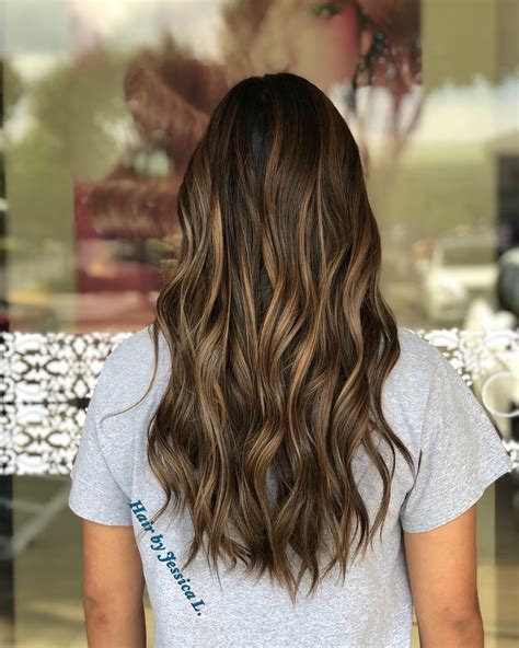 50 Stunning Brown Hair with Highlights Trending This Year - Hairstyles VIP