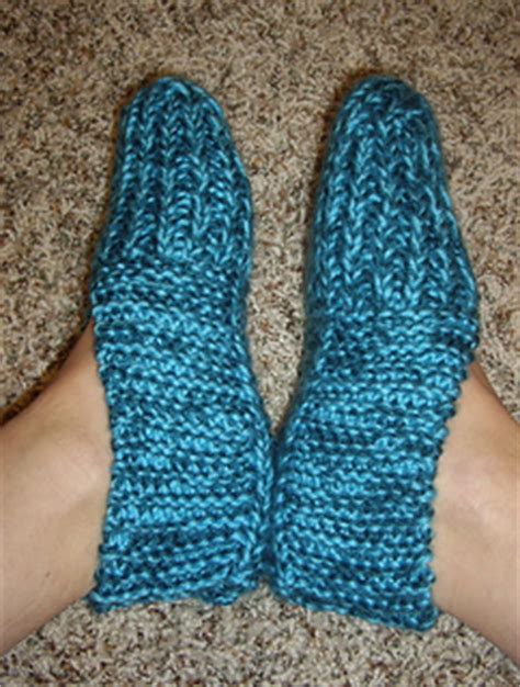 How to knit a swatch. Ravelry: Grandma's Knitted Slippers pattern by Zanne