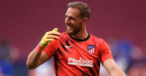 Check out his latest detailed stats including goals, assists, strengths & weaknesses and match ratings. Jan Oblak Salary Per Week / Blow For Man Utd Arsenal As Target Agrees New Deal With Huge Exit ...