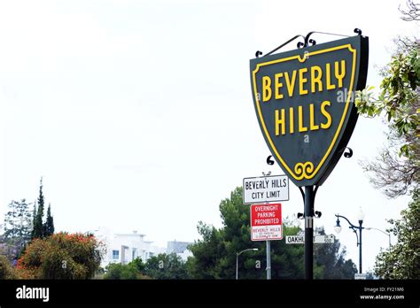 Beverly Hills Sign Hi Res Stock Photography And Images Alamy