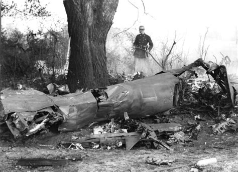 Ww2 German Crash This Aircraft Crashed Into Gippeswyk Park Flickr
