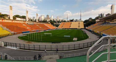 The stadium holds 40,199 people and its pitch dimensions are 104 m of length by 70 m of width. Sao Paulo, And an Amazing Hostel | Kevin's Travel Blog
