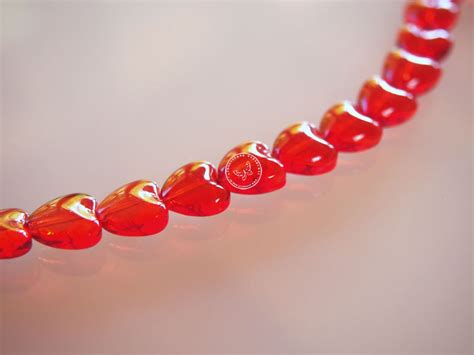 Üveg gyöngy szív alakú -10mm - piros , 10db - Gyöngytükör