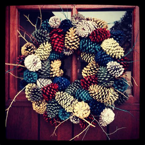 Pine Cone Wreath Made From Spray Painted Pinecones Scandinavian