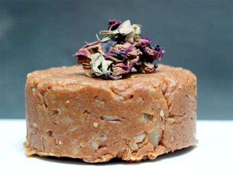 Handmade soap is not only therapeutic and fun to make, but it's a great way to infuse the healing properties of plants into something that touches i have been making my own soap for quite a while now. Natural Homemade Hand Milled Facial Soap Recipe