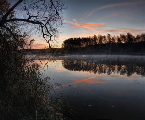 Beautiful Sunrise Over Lake Stock Image Image Of Water Lake 102495815