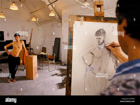 Life Drawing Class Model Hi Res Stock Photography And Images Alamy
