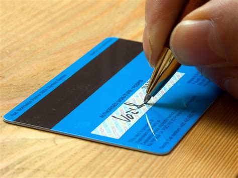 Being me debit card advantage: Do You Sign the Back of Your Credit Cards?