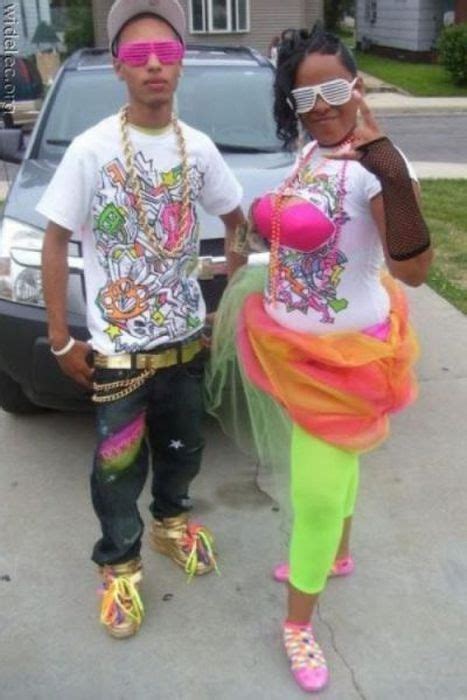 Ghetto Prom Couple Hahahahahahhaha Funny Dresses Funny People Pictures Funny Prom