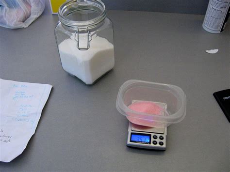 Cups to grams 1 milliliter (ml) = 1 gram (g) = 0.00422675284 us cups (c) = 0.0676280454 us tablespoons (tbsp) = 0.202884136 us teaspoons (tsp) = 0.0338140227 us fluid ounce (fl. good food in a crap kitchen: Home-made Bacon