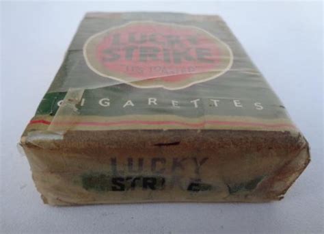 Imcs Militaria Us Ww2 Lucky Strike Cigarettes In Early Green Package