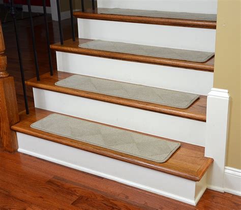 20 Best Contemporary Stair Treads