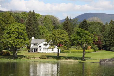 Historic holiday cottages to rent, some with swimming pools, four poster beds, and hot tubs choose from a cosy country cottage, a romantic retreat just for two, a fisherman's cottage by the sea or a. Cottage holidays in the Lake District | Country Cottages ...