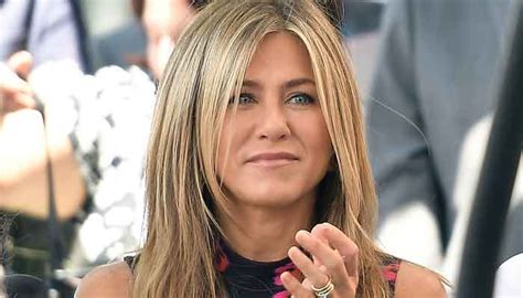 jennifer aniston s new video attracts massive likes from fans and friends