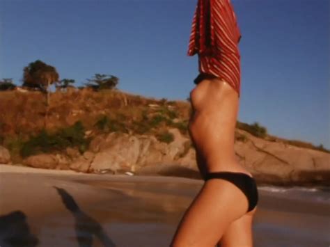 Nude Video Celebs Hermila Guedes Sexy Keyra Myata Nude Karen Black Nude Copo De Leite 2005