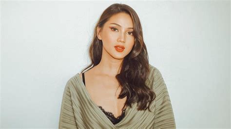 Nama airlangga sendiri tidak asing dalam pemerintahan jokowi. Biodata Rachel Theresia, Lengkap Umur dan Agama, Selebgram ...