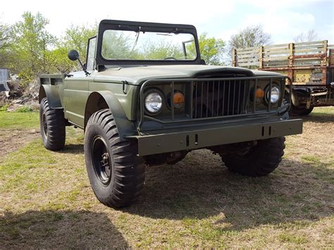 M715 Kaiser Jeep Page
