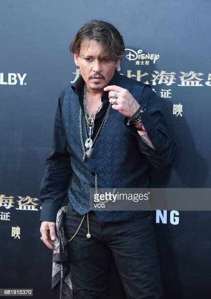 Johnny Depp 2017 Photos And Premium High Res Pictures Getty Images