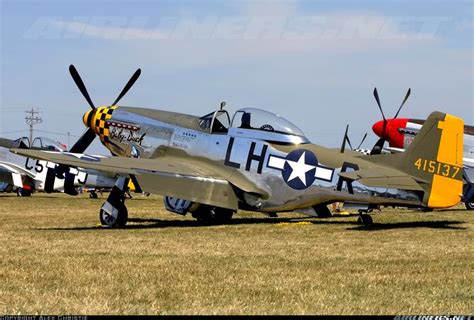 Photos North American P 51d Mustang Aircraft Pictures Mustang