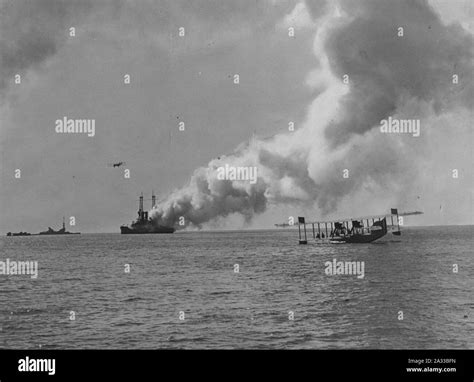 Uss Alabama Black And White Stock Photos And Images Alamy