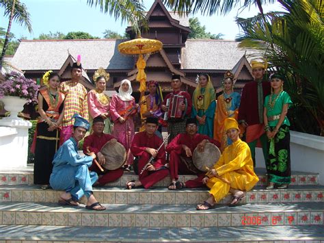 Fakta Perkahwinan Orang Melayu Melaka ~ Scaniaz