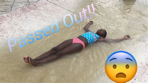 She Passed Out In The Water Youtube