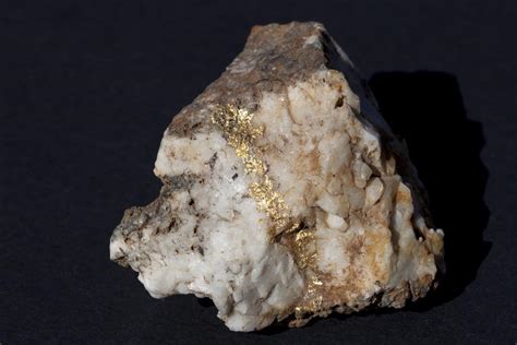 Gold Vein In Quartz Geology Pics