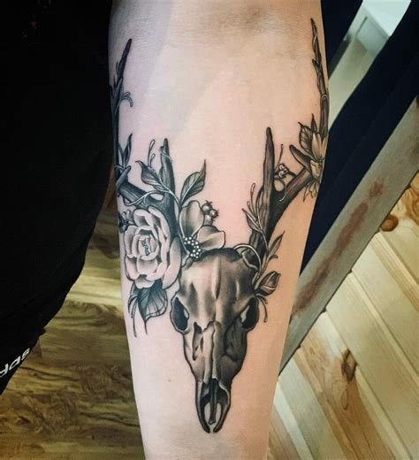 101 Best Deer Skull Tattoo Ideas Youll Have To See To Believe Outsons