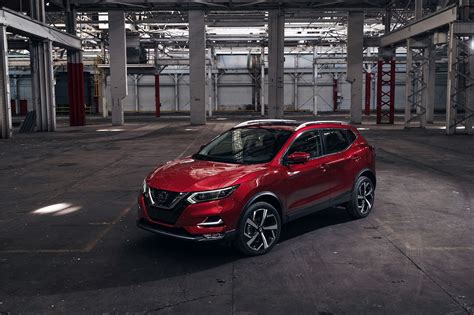 2020 Nissan Rogue Sport Price Release Date Reviews And News Edmunds