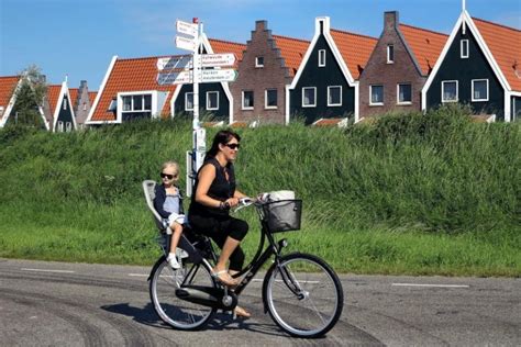 12 reasons why dutch moms are the happiest