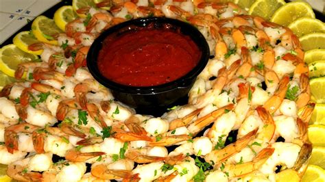 The best part about putting out a shrimp platter is that it can all be done ahead of time. Pretty Shrimp Cocktail Platter Ideas / Susan's Savour-It ...