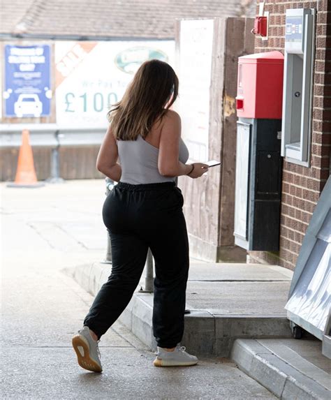 Lauren Goodger At A Gas Station In London 11172020 Hawtcelebs