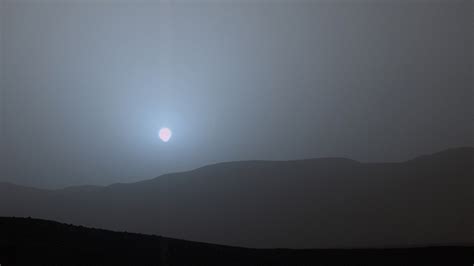 Nasa Rover Found Blue Sunset On Mars Planet