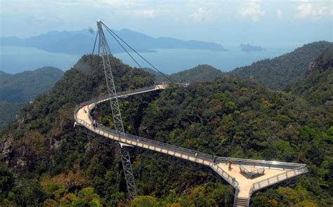 Incredible Bridges From Around The World Sky Bridge Bridge The