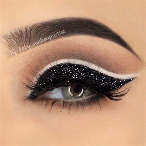 Makeup For Grey Eyes 18 Best Grey Eye Makeup Ideas Ladylife