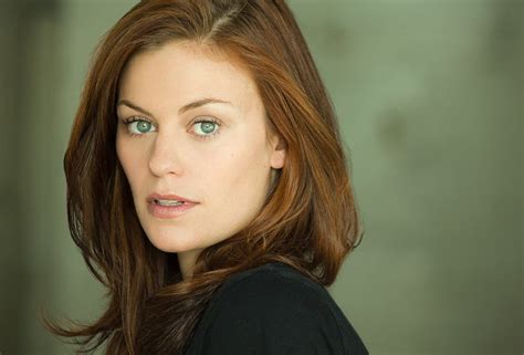 Things You Didn T Know About Cassidy Freeman Super Stars Bio