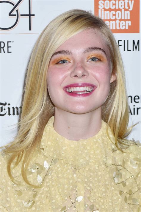 Elle Fanning Wavy Golden Blonde Side Part Hairstyle Steal Her Style