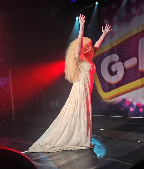 Photos Lady Gaga strips naked at gay club in London مدونة نجم و نجوم