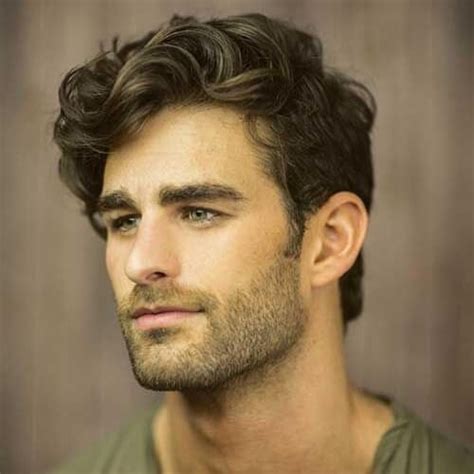 Hairstyles For Men With Medium Wavy Hair