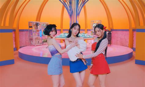 Viviz Deliver A Bop Bop In Their Debut Mv ⋆ The Latest Kpop News And Music Officially Kmusic