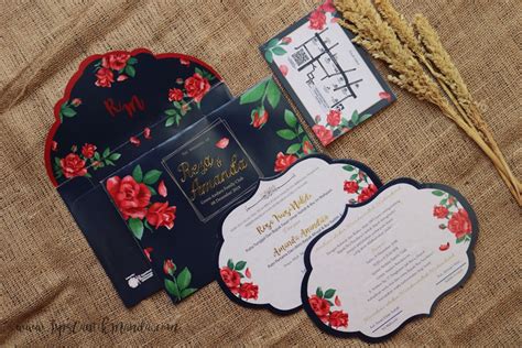 Desain undangan pernikahan kekinian lain yang bisa anda coba adalah undangan gulung. Tips Cantik by Amanda - an Indonesian Beauty Blogger: 6 ...