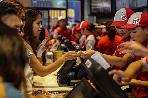 Jollibee To Get A Boost From Election Spending Cooling Inflation Ceo