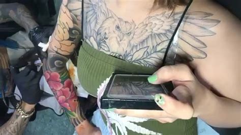 Yang Ini Bikin Geregetan Detik Detik Pembuatan Tato Pada Tangan Seorang Wanita Video Tato