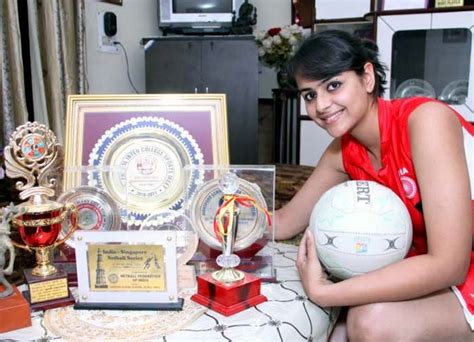 Top 10 Hottest Indian Sports Women Top 10 List Top Ten Amazing