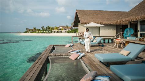 Maldives Luxury Private Island Resort Four Seasons Voavah Maldives